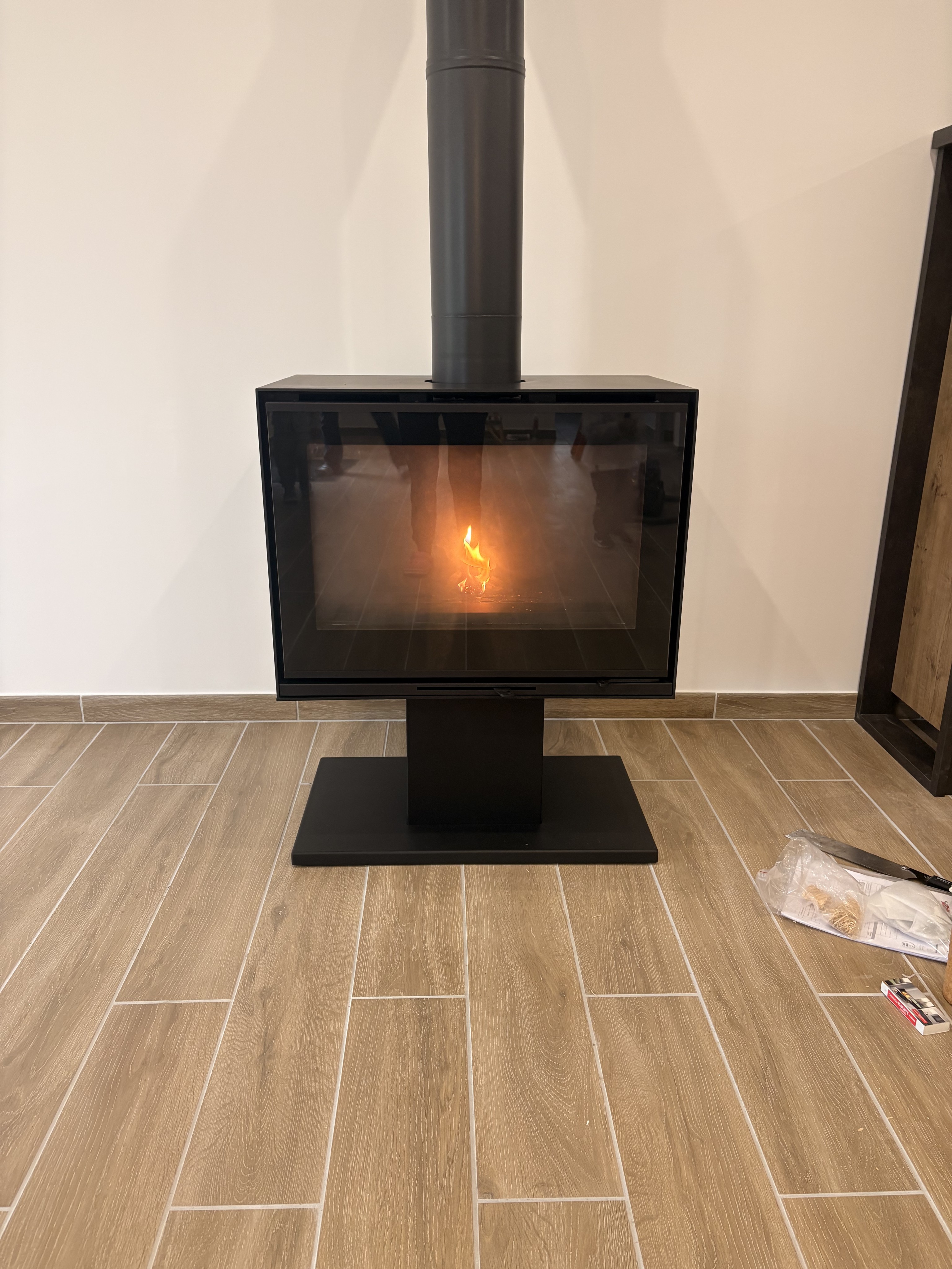 Poele a bois godin Huriel (60112 crillon)